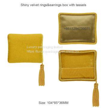 Fashion Design Shiny Velvet Jewelry Box For Bracelet, Square Bracelet Jewelry Box, Velvet Pendant Box with tassel design