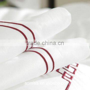 100% Cotton White Cotton Embroidered Duvet Cover Hotel Towels and Bed Linen photo-4