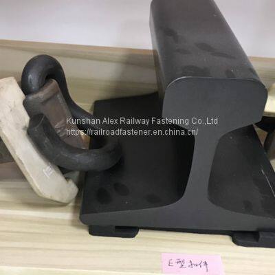 Рельсовый упругий клип E2055 photo-3