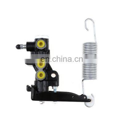 100004831 brake distributing valve MB618321 for Mitsubishi L200 K74T K34T 4D56 1998-2006