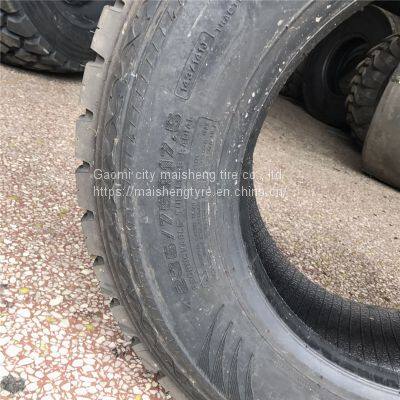 Dongfeng Double Star 11R18 12.5R20 12.5R20 Gun Truck Tire Dongfeng 2082 EQ2102 Model