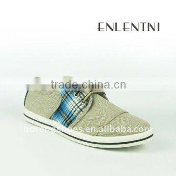 Men canvas casaul shoe with lace rubber sole casual shoe train cheap men shoe