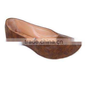 Super soft PU uppers Embroidered upper for women