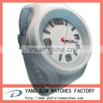 2013HOT SELLING CLASSIC silicone watch