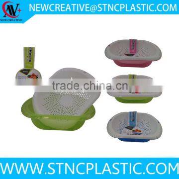 rectangular plastic colander for washing fruit