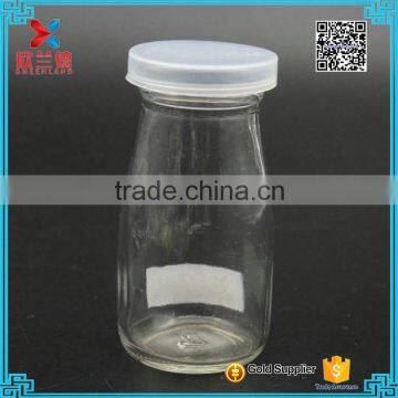 100ml Mini Glass Milk pudding Jars Wholesales With Plastic Cap factory price