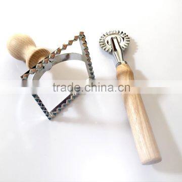 high quality zinc alloy 2pcs custom cookie press with wooden handle