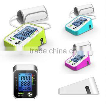 Digital blood pressure monitor (BPM) automatically