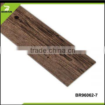 Healthy Non-slip Fire Resistance Wood Look WPC Flooring Installation