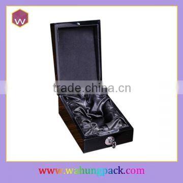 Black lacquer perfume boxes wooden