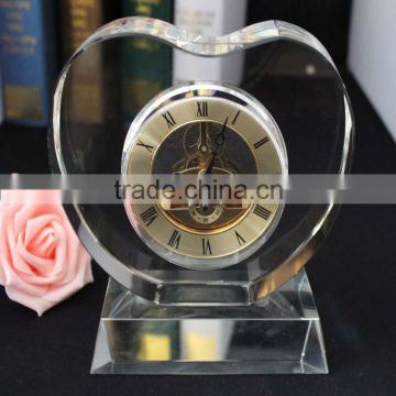 fashionable decorative heart shaped crystal clock