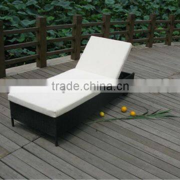 Cheap garden sun lounger rattan wicker lounger