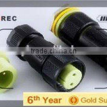 Yuyao Sineyi PA welding EC02681-0024-BF2PIN 250V 15A waterproof plug