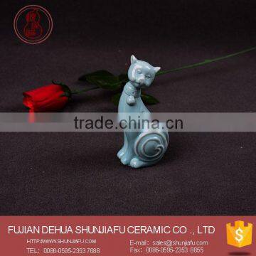 Home Decoration Ceramic Small Cat Figurines, Lucky Cat Statue