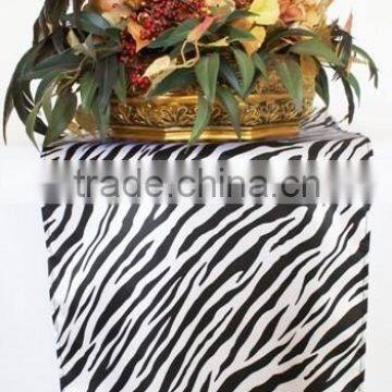 china textile Animal Printing satin table Runner