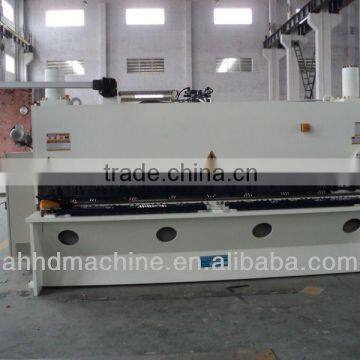 QC11K CNC hydraulic guillotine shearing machine
