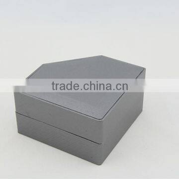 Unique Diamond-shape Packaging Box Watch photo-3