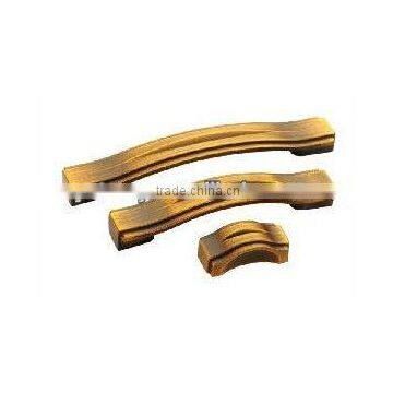 professional handles with golden colour