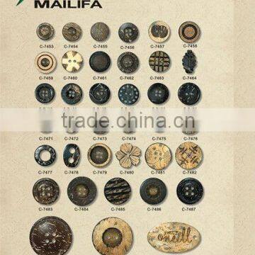 Natural Coconut Button Bulk in Different Size and Shapes as Garment Accessories for Clothing/Shirt