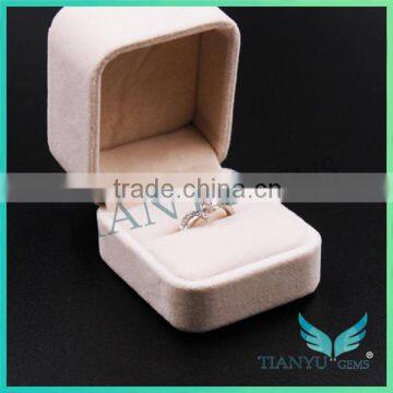 Customized Jewelry Engagement Ring White Gold 8 Hearts & 8 Arrows Moissanite Diamond Wedding Ring photo-5