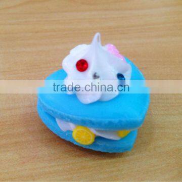 Plastic macaroon for decoration or display in cake shop