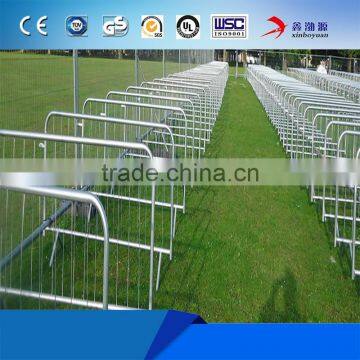Customized Size Powder Coated Crowd Control Barriers/Barricade/Metal Stanchions photo-4
