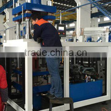 Hydraulic Press Machine For TCCA Chlorine Tablets photo-4