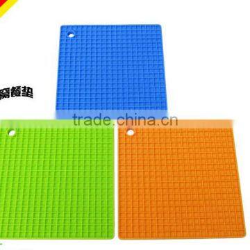 New Design FDA Grade Square Silicone Trivet photo-2