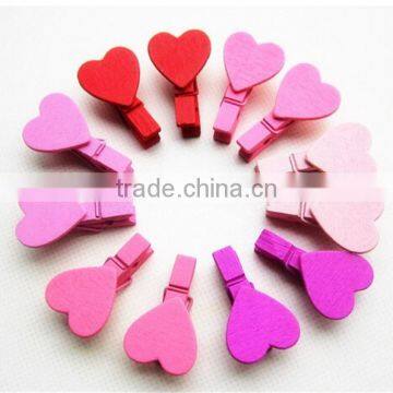 Hot small hot pink wooden desk clip peg decoration made in China
