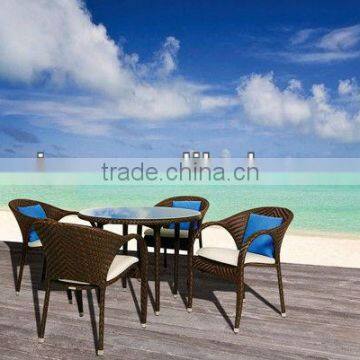 PE rattan table and chair CNT307