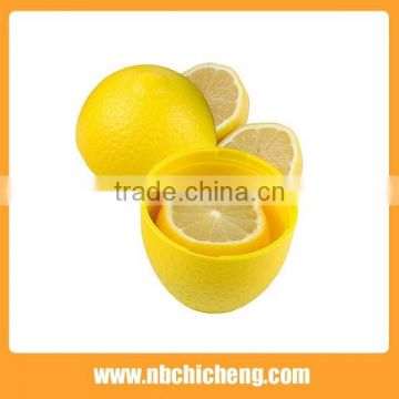 Plastic Lemon saver