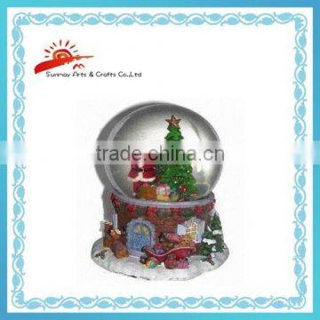 Fancy Design Resin Christmas Snow Globe photo-3