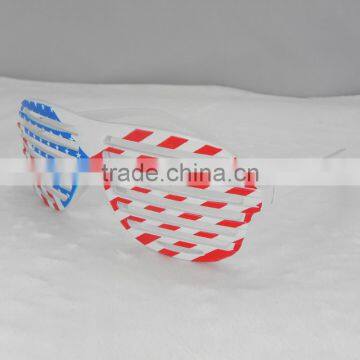 Plastic Shutters Flag Glasses photo-2