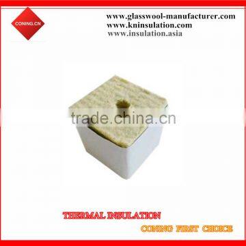 Agricultural wool rock