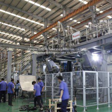 6 layers car fuel tanks blow molding machine