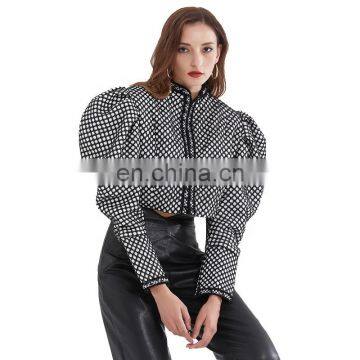 TWOTWINSTYLE Coat O Neck Puff Long Sleeve Streetwear Plus Size Short Coats Female Plaid Hit