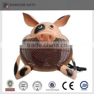 metal pig figurines table fan with USB