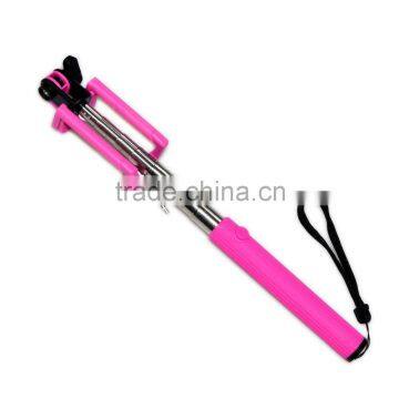 Monopod With Mobile Phone Holder and Built-in Shutter Release photo-3