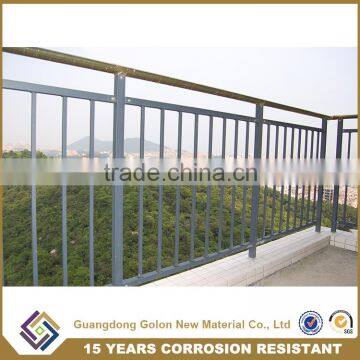 2016 Popular Wrought Iron Balcony Railing Designs photo-4