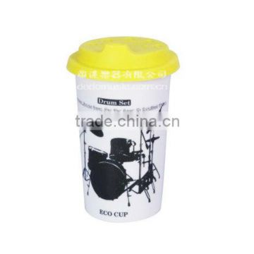 White Enamel Cup With Silicone Cover