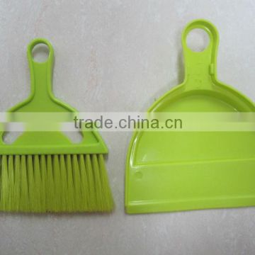 Competitive Price With Colorful Dustpan Brush