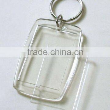 Manufacturing clear plastic acrylic keychains