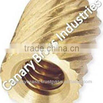 High Quality pipe fittings female brass insert