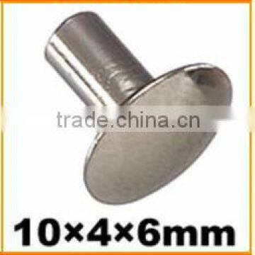 Semi-tubular Rivet