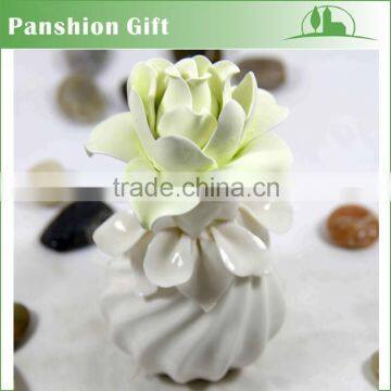 Wholesale ceramic flower fragrance diffuser