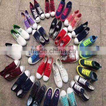 Trade Assurance Wholesale Stock Low Price Men Canvas Shoes High Quality $1.5 Dollar Shoes