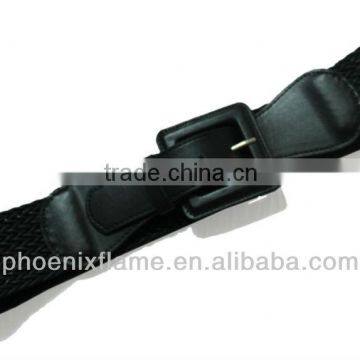 women with elastic belts