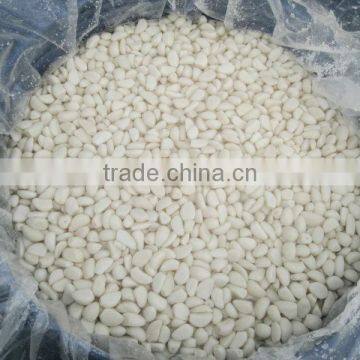 Garlic peeled in brine 800-1000