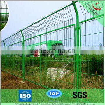 Powder Coated Frame Finishing cheap retractable mesh fencing