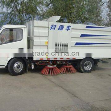 Euro 4 Dongfeng 4x2 Diesel 95hp New Small Street Sweeper photo-2